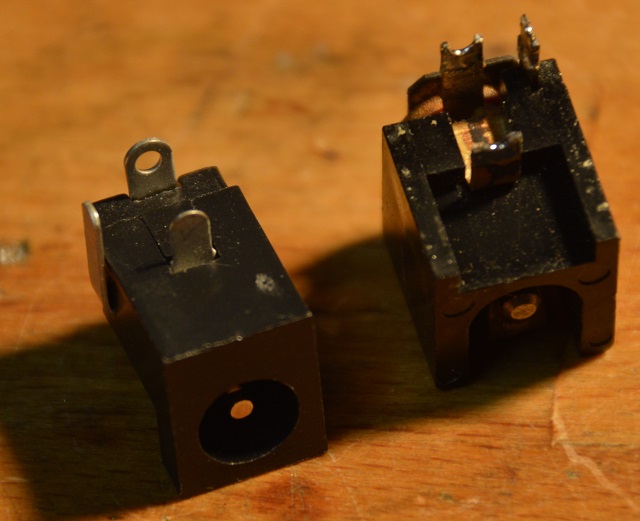 Links neu, rechts ATARI.jpg